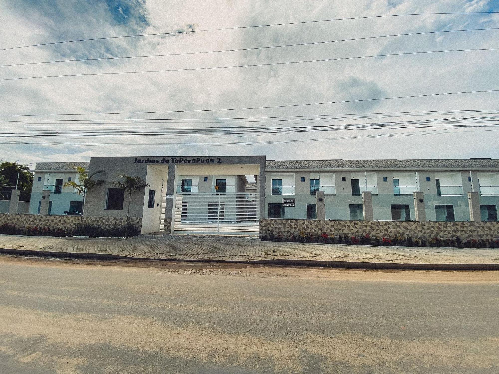 Casa de férias Casas Duplex Todas Com 3 Suiites Ambas Com Ar Condicionado, Varanda, Internet E Churrasqueira Privativa No Residencial Jardins De Taperpua 2 Codominio A Poucos Metros Da De Taperapua, Com Piscina E Area Gourmet.