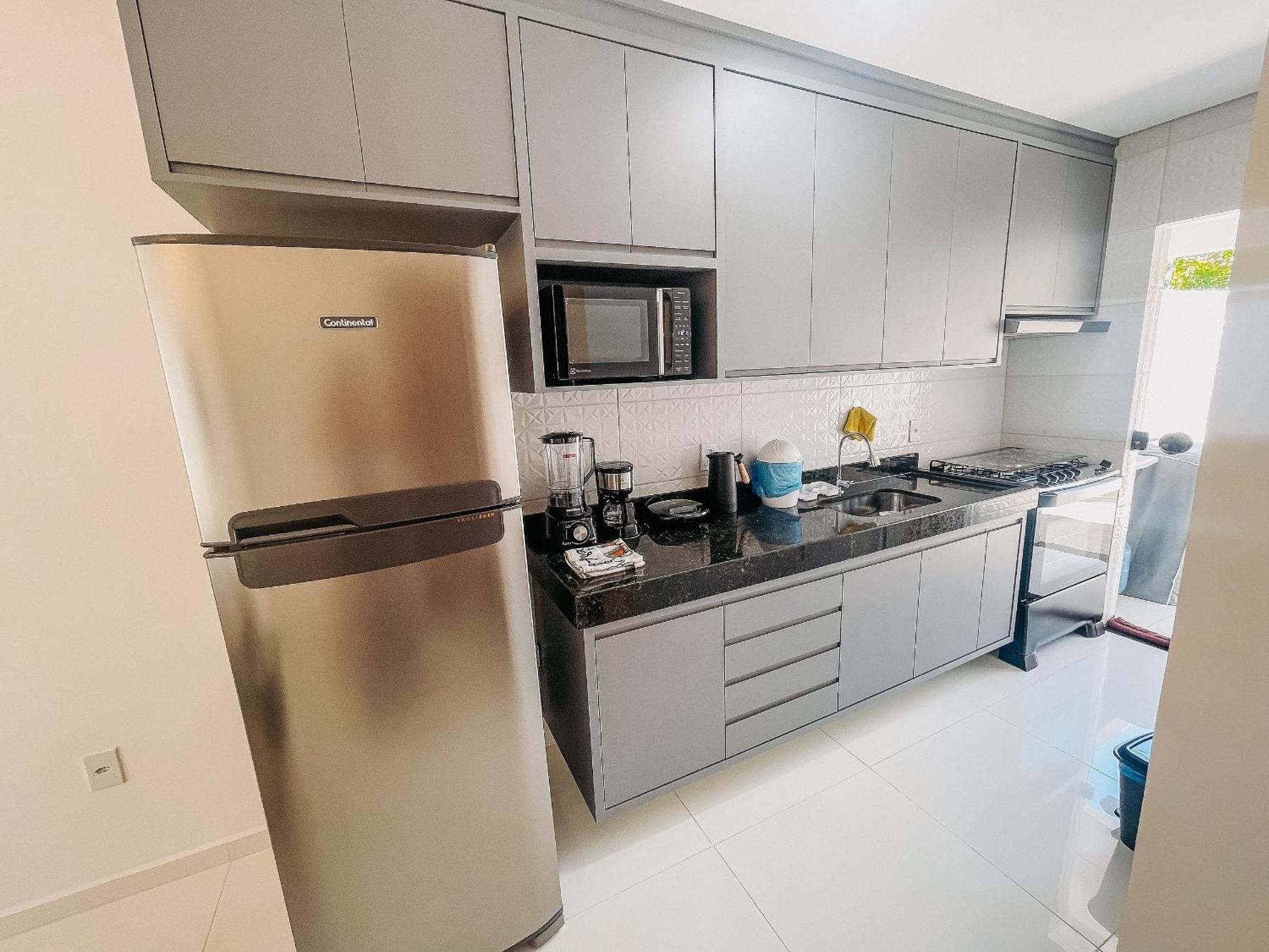 Casas Duplex Todas Com 3 Suiites Ambas Com Ar Condicionado, Varanda, Internet E Churrasqueira Privativa No Residencial Jardins De Taperpua 2 Codominio A Poucos Metros Da De Taperapua, Com Piscina E Area Gourmet. Porto Seguro