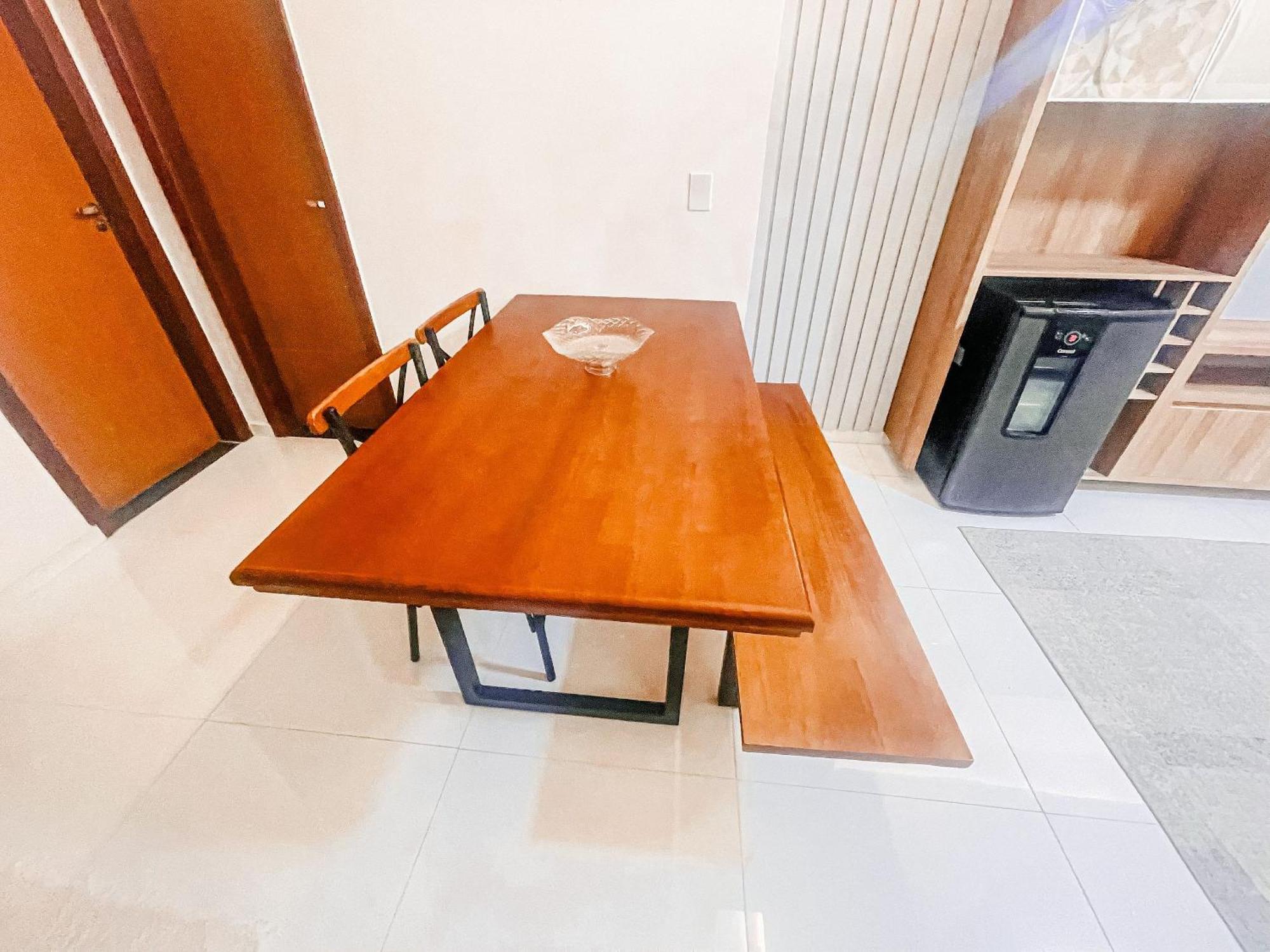 Casas Duplex Todas Com 3 Suiites Ambas Com Ar Condicionado, Varanda, Internet E Churrasqueira Privativa No Residencial Jardins De Taperpua 2 Codominio A Poucos Metros Da De Taperapua, Com Piscina E Area Gourmet. Casa de férias *