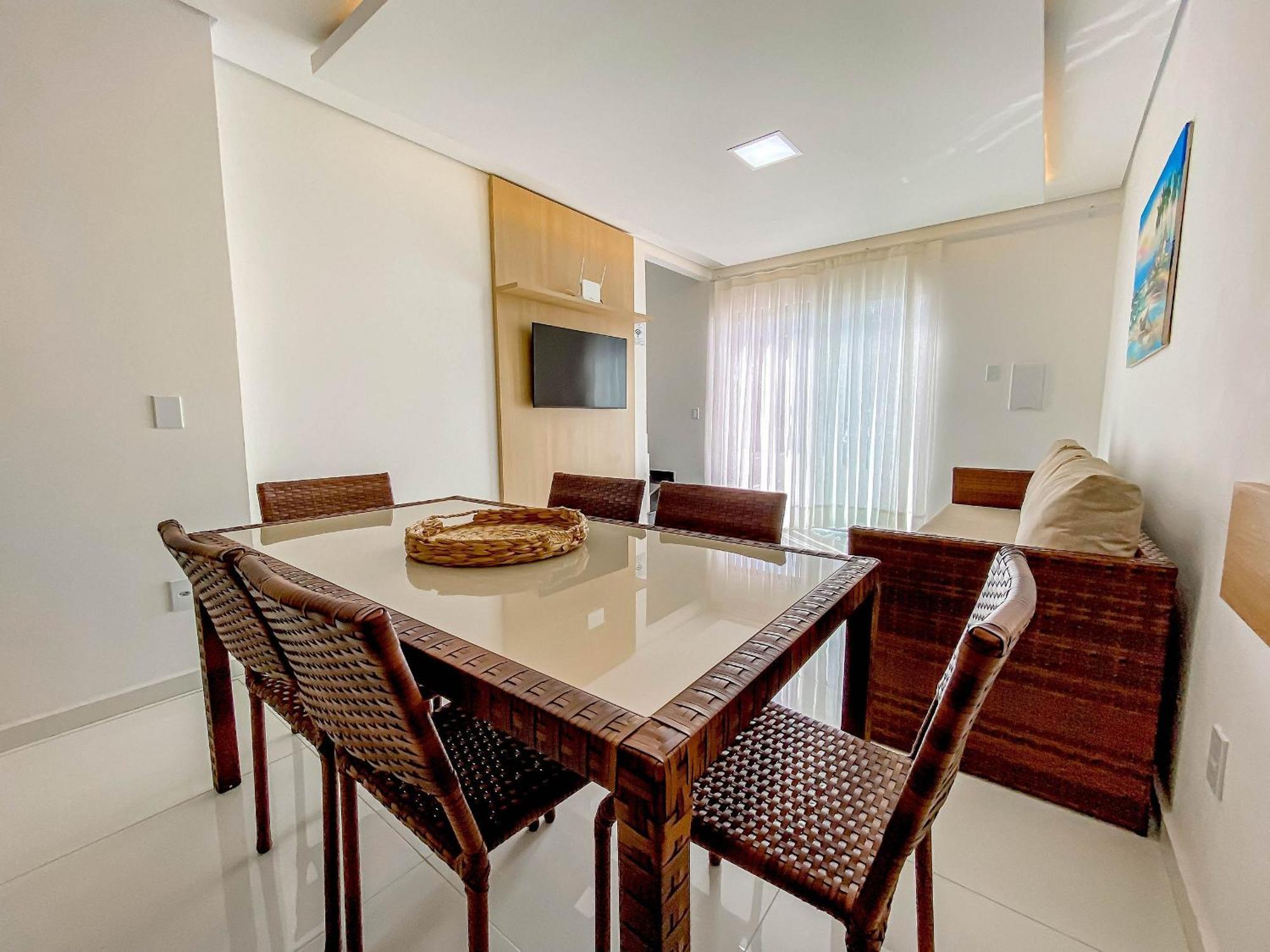 Casas Duplex Todas Com 3 Suiites Ambas Com Ar Condicionado, Varanda, Internet E Churrasqueira Privativa No Residencial Jardins De Taperpua 2 Codominio A Poucos Metros Da De Taperapua, Com Piscina E Area Gourmet. *